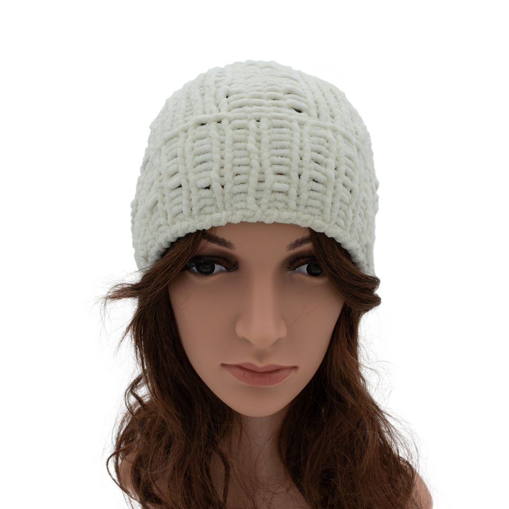 Velvety Soft Beanie Hat | Ecru